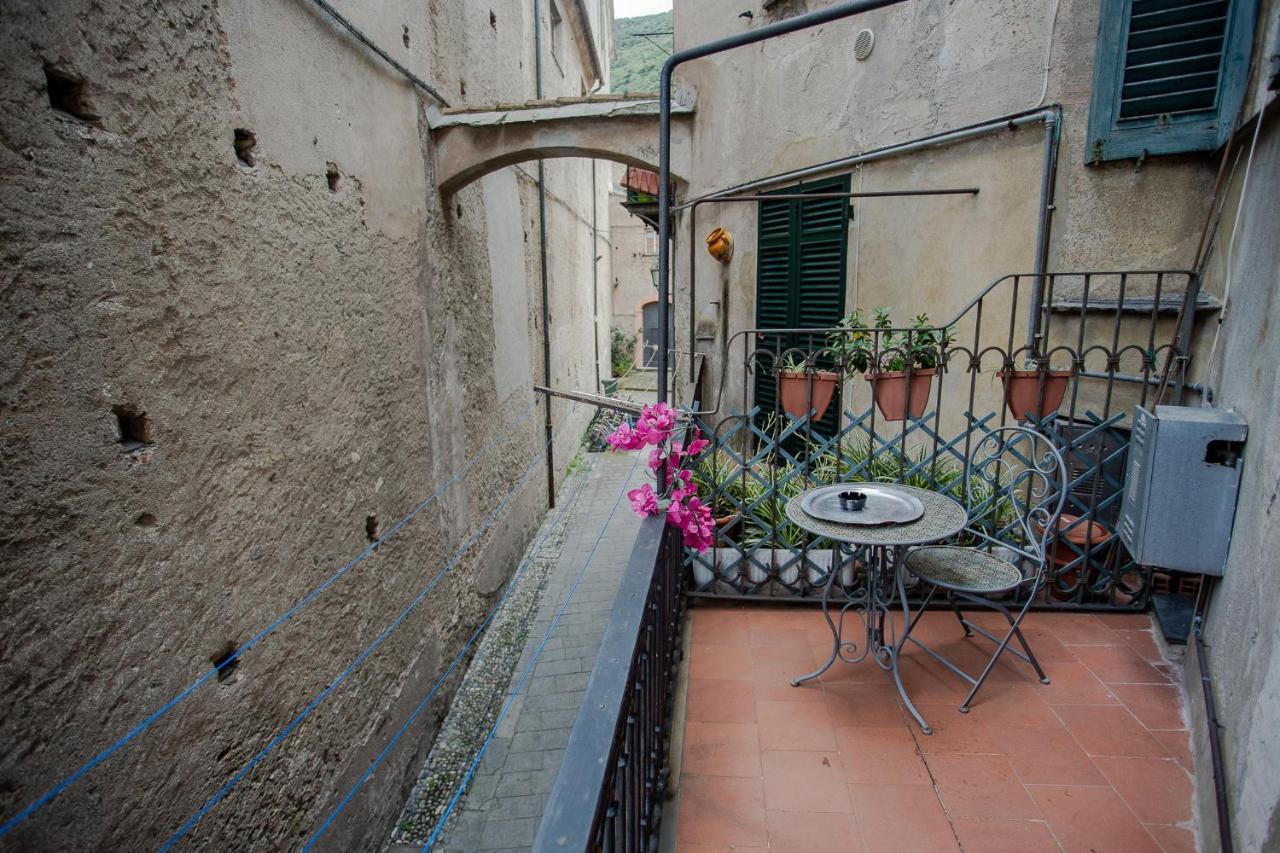 Antico Pozzo Bed And Breakfast Finale Ligure Exterior photo